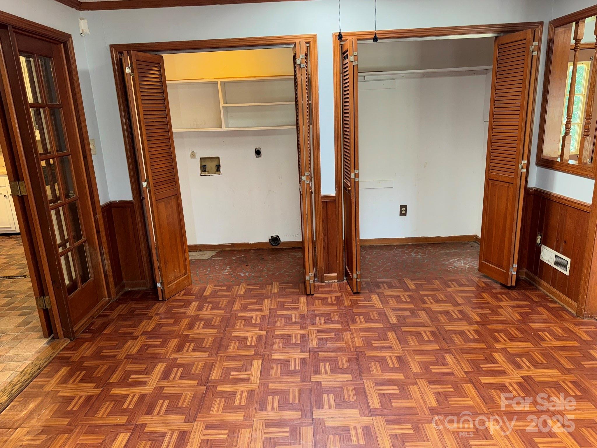 802 Roberdell Road Rockingham, NC 28379 - Photo 10 of 43 a view of an empty room with window and entrance