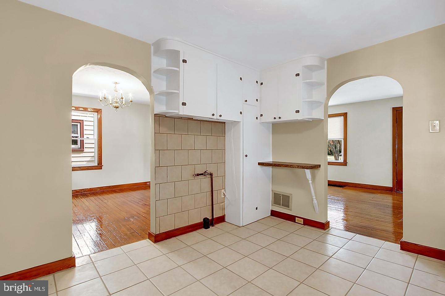 117 Maple Avenue Hanover, PA 17331 - Photo 10 of 27 Gallery Image 10