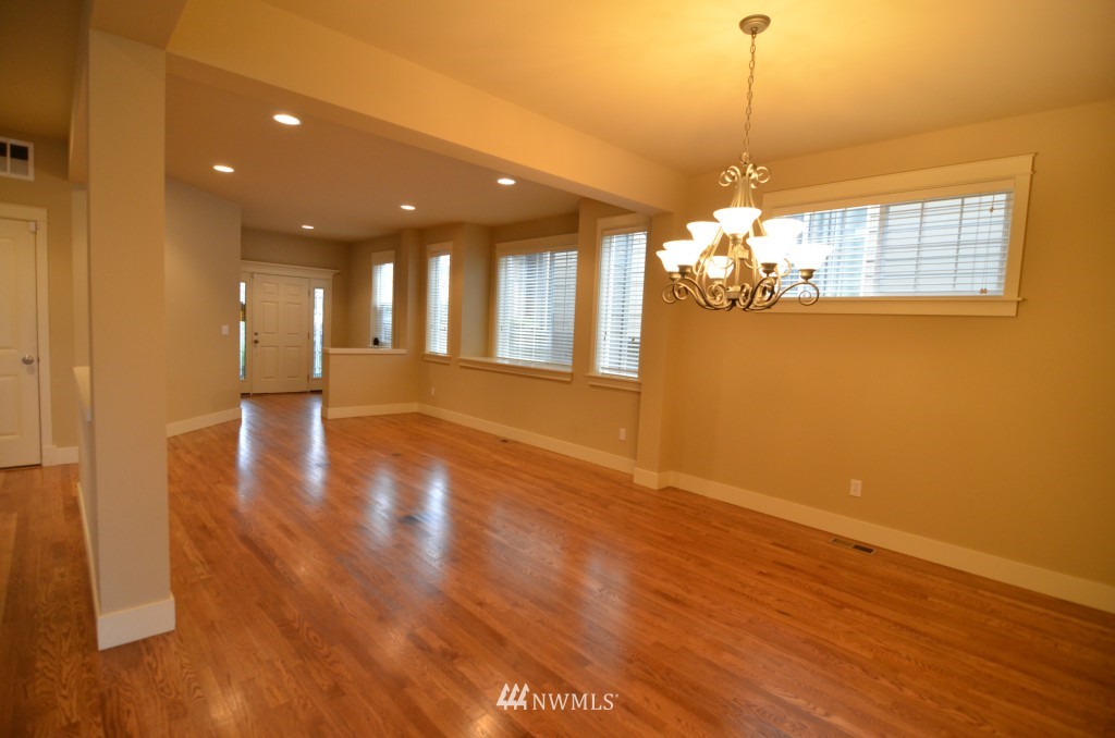 4016 167th Street Southeast Bothell, WA 98012 - Photo 8 of 12
