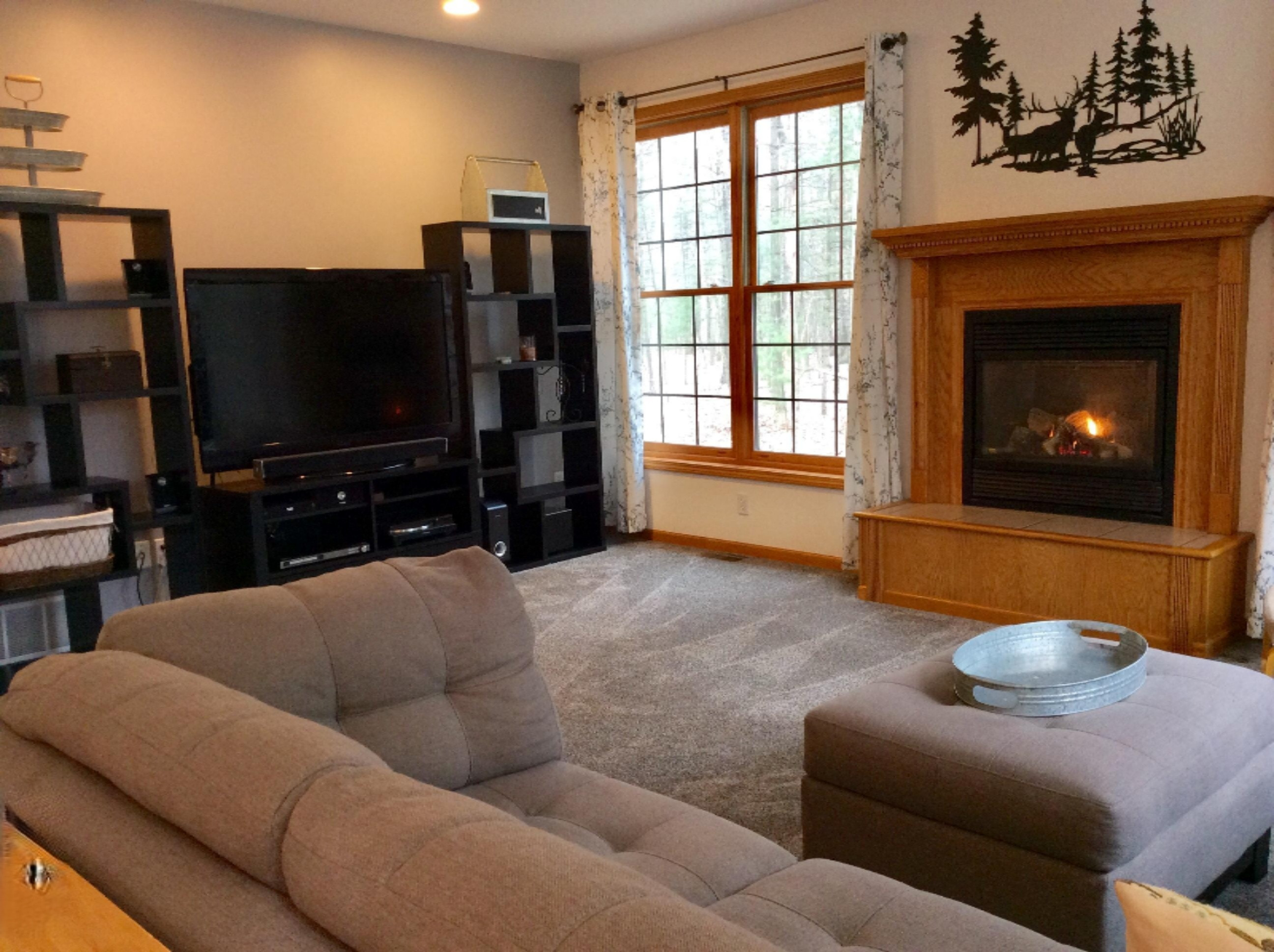 1433 Timber Ridge Drive Manistee, MI 49660 - Photo 11 of 75 Living Room