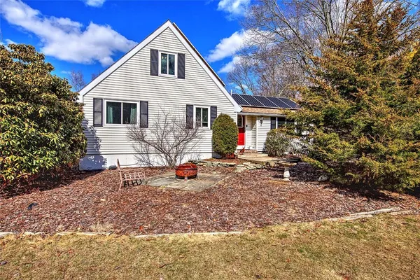 $599,900 | 121 Jenckes Hill Road, Lincoln, RI 02865