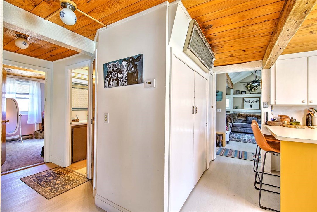 121 Jenckes Hill Road Lincoln, RI 02865 - Photo 21 of 50