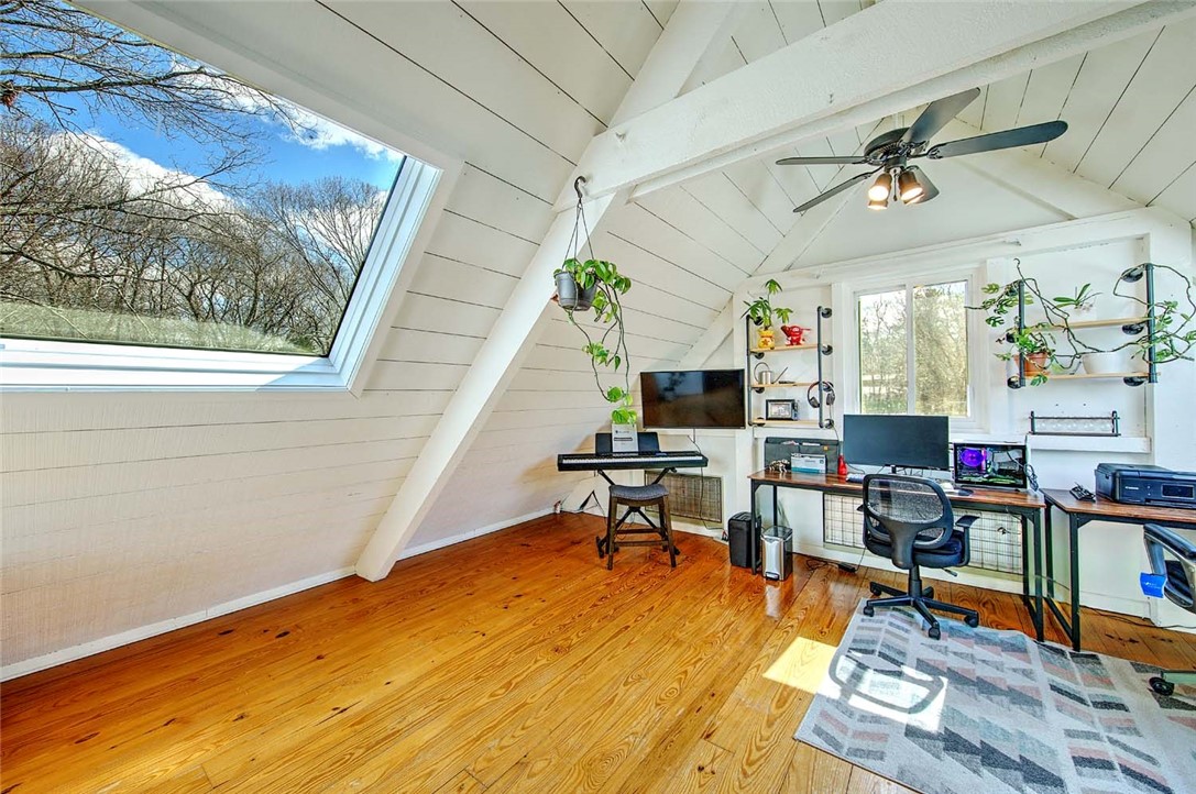 121 Jenckes Hill Road Lincoln, RI 02865 - Photo 31 of 50