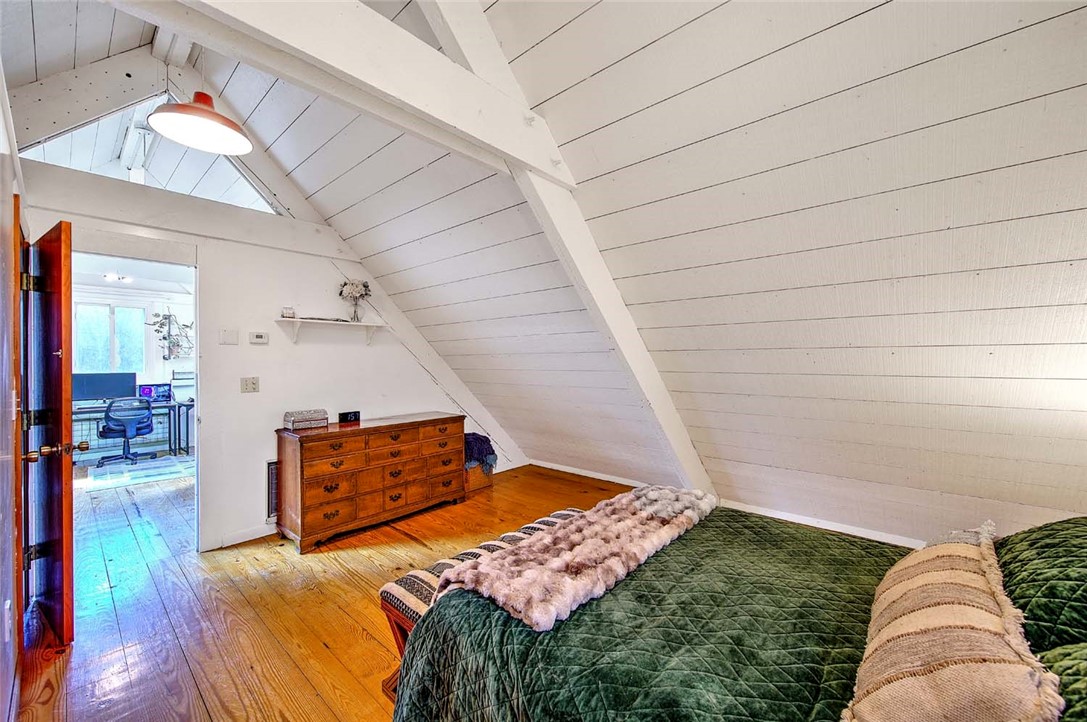 121 Jenckes Hill Road Lincoln, RI 02865 - Photo 38 of 50