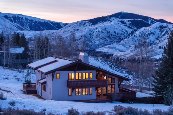 $6,900,000 | 107 Skyline Spur, Sun Valley, ID 83353
