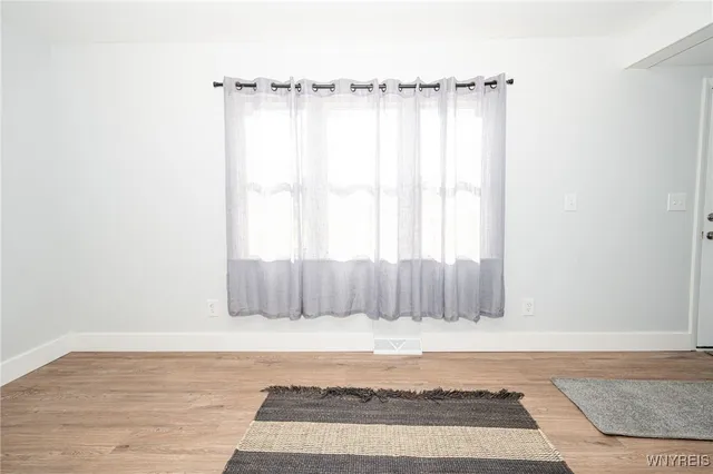 $194,999 | 49 Lorain Street, Evans, NY 14006