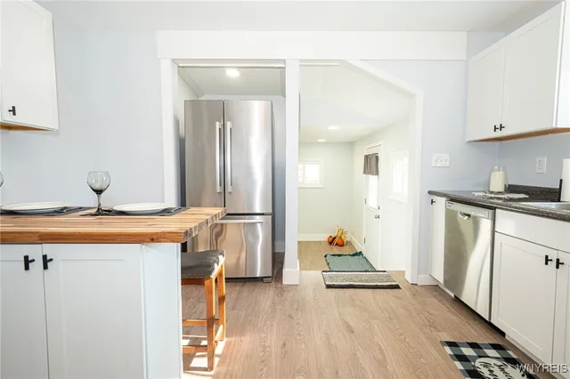 $194,999 | 49 Lorain Street, Evans, NY 14006