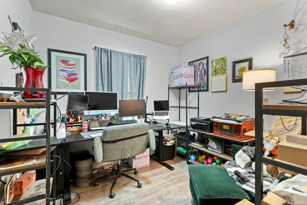 $169,000 | 330 Consuelo, San Antonio, TX 78228