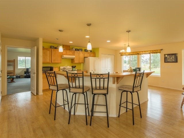 4505 East Streamside Colbert, WA 99005 - Photo 7 of 18