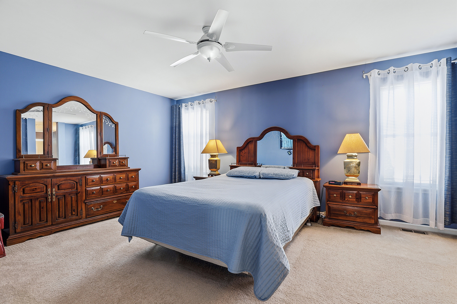 749 Lenox Avenue Bolingbrook, IL 60490 - Photo 15 of 33 a bedroom with a bed and a dresser