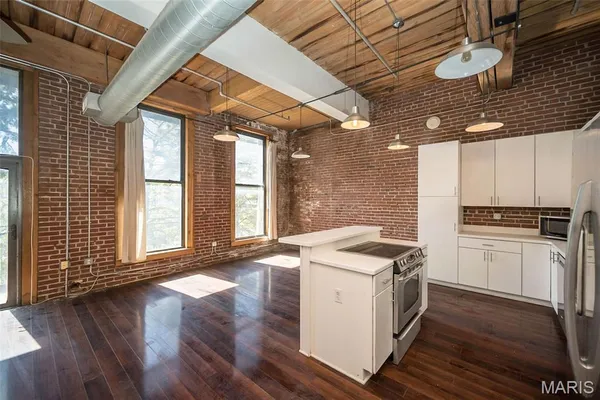 $140,000 | 1312 Washington Avenue, Unit 3B, St. Louis, MO 63103