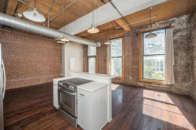 $150,000 | 1312 Washington Avenue, Unit 3B, St. Louis, MO 63103
