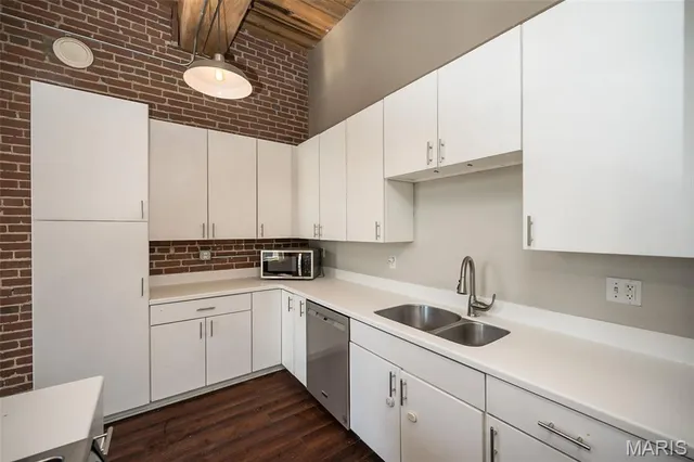 $150,000 | 1312 Washington Avenue, Unit 3B, St. Louis, MO 63103