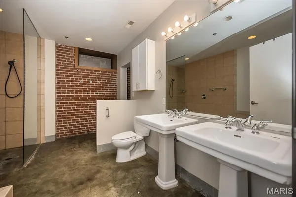 $140,000 | 1312 Washington Avenue, Unit 3B, St. Louis, MO 63103