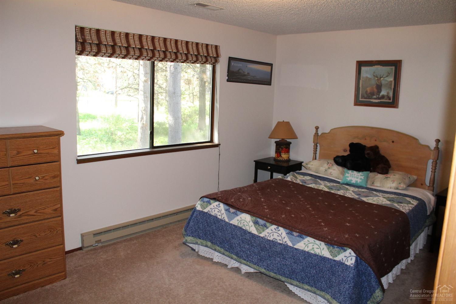 17194 Laguna Road Bend, OR 97707 - Photo 14 of 21 Additional Photo