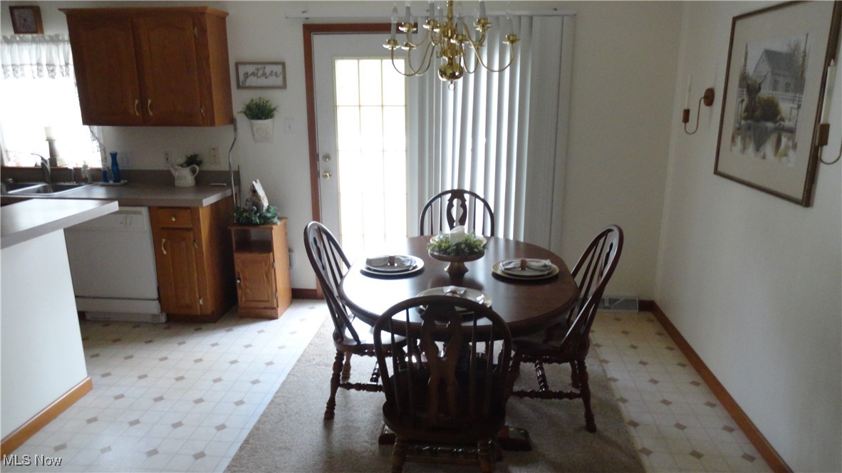119 Allison Road Chester, WV 26034 - Photo 13 of 44