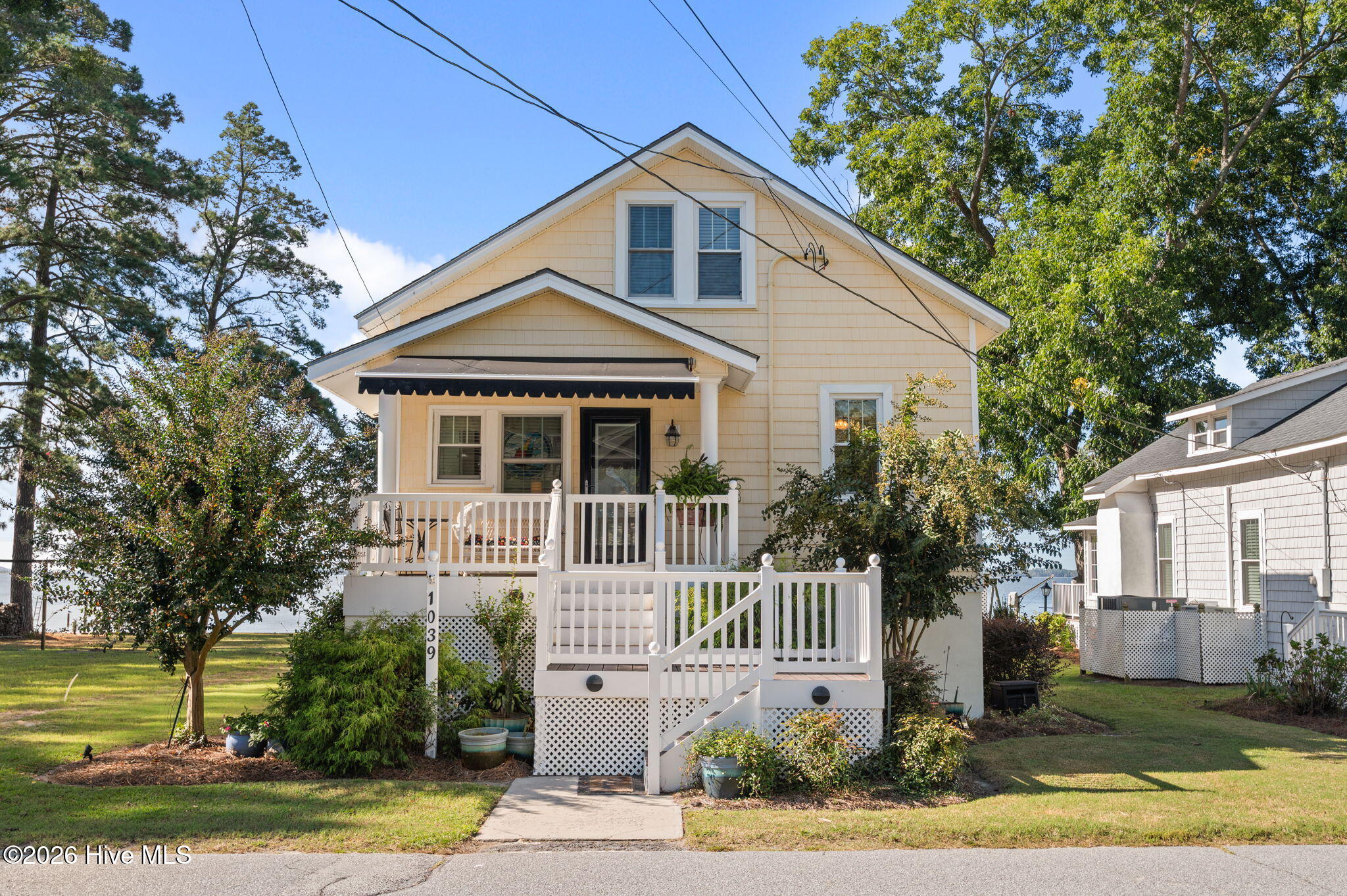 1039 Bayview Road Bath, NC 27808 - Photo 2 of 41 1-web-or-mls-LHV_5735
