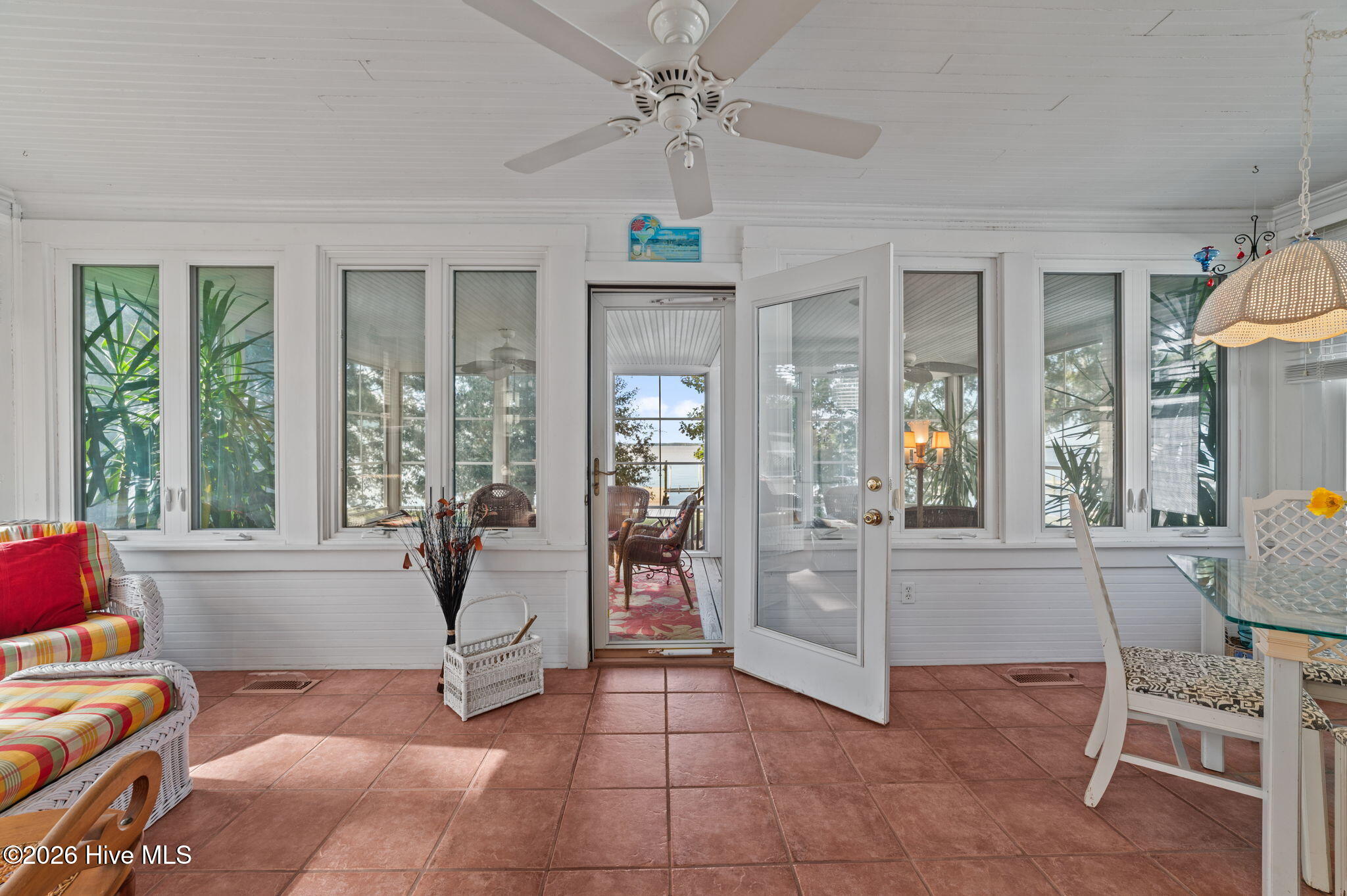 1039 Bayview Road Bath, NC 27808 - Photo 21 of 41 26-web-or-mls-LHV_5673