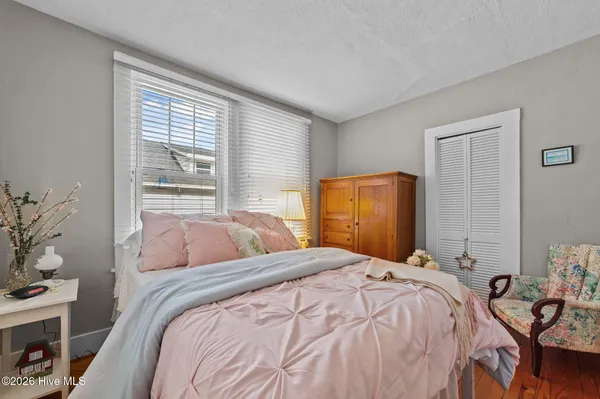 $689,000 | 1039 Bayview Road, Bath, NC 27808