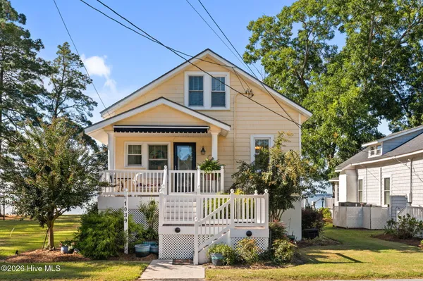 $689,000 | 1039 Bayview Road, Bath, NC 27808