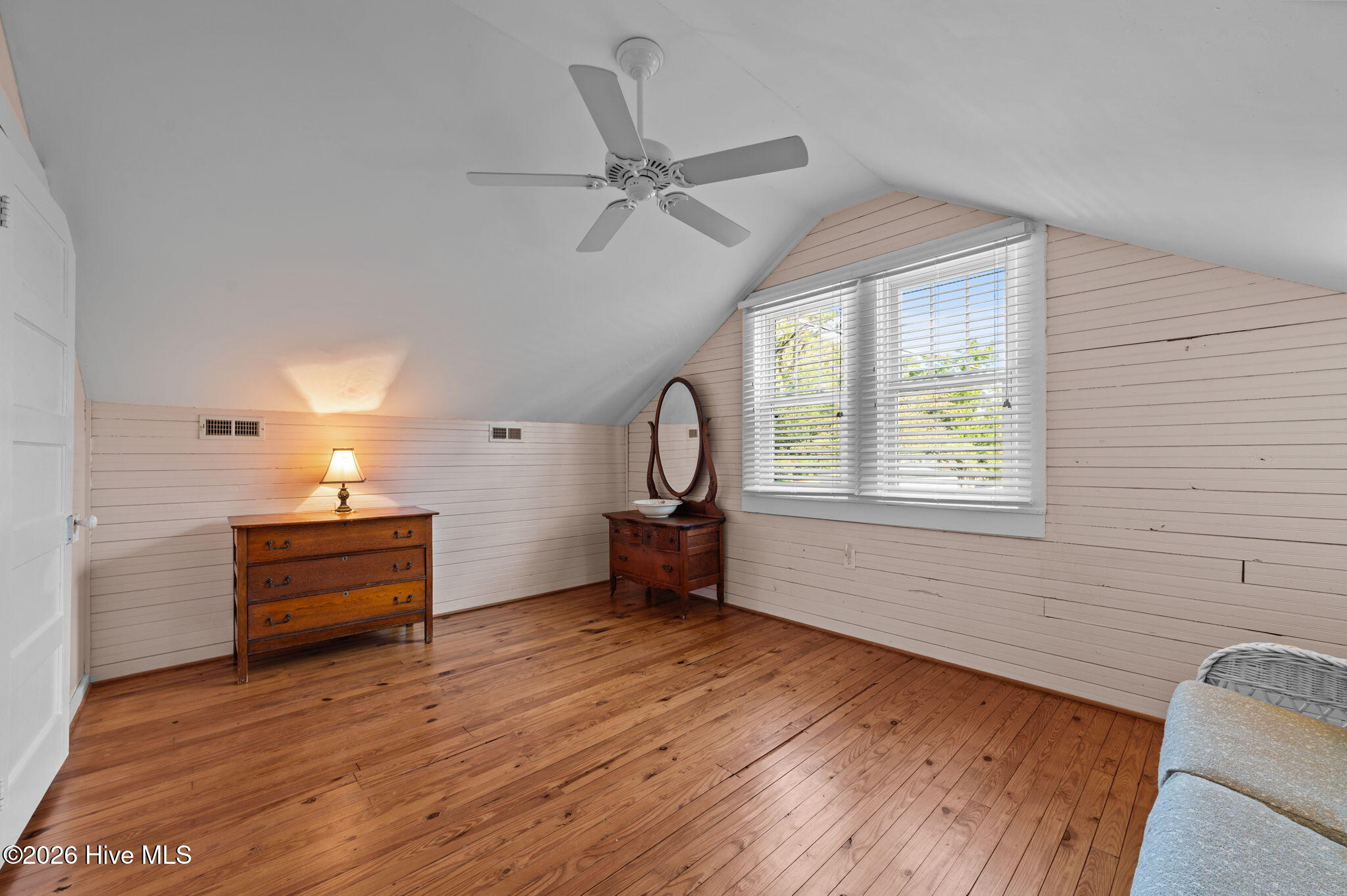 1039 Bayview Road Bath, NC 27808 - Photo 32 of 41 41-web-or-mls-LHV_5721