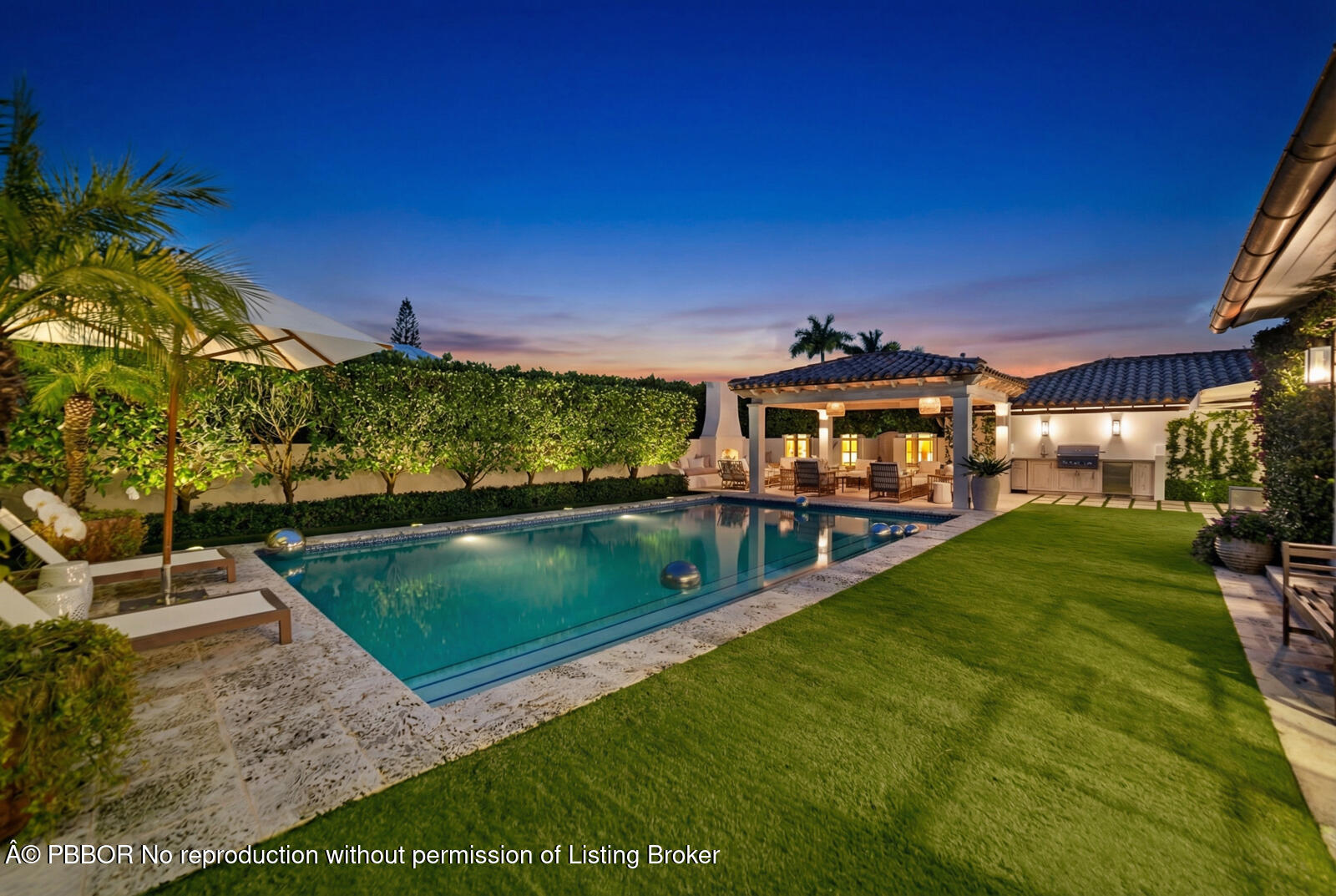 218 List Road Palm Beach, FL 33480 - Photo 23 of 40 Pool