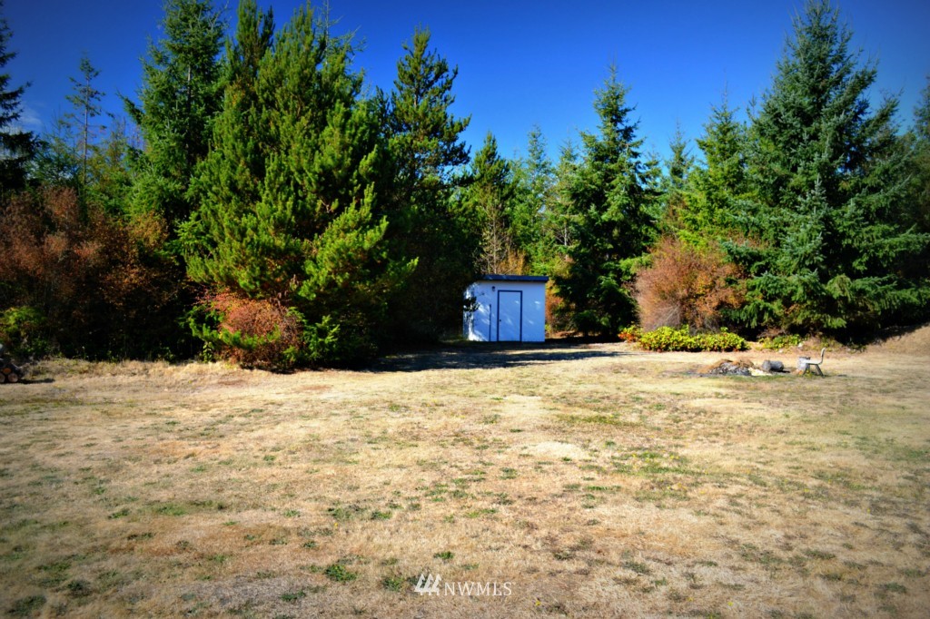 3594 North Wilson Road Oak Harbor, WA 98277 - Photo 3 of 15 Gallery Image 3