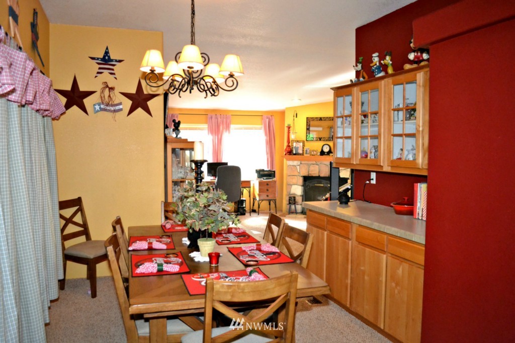 3594 North Wilson Road Oak Harbor, WA 98277 - Photo 6 of 15 Gallery Image 6