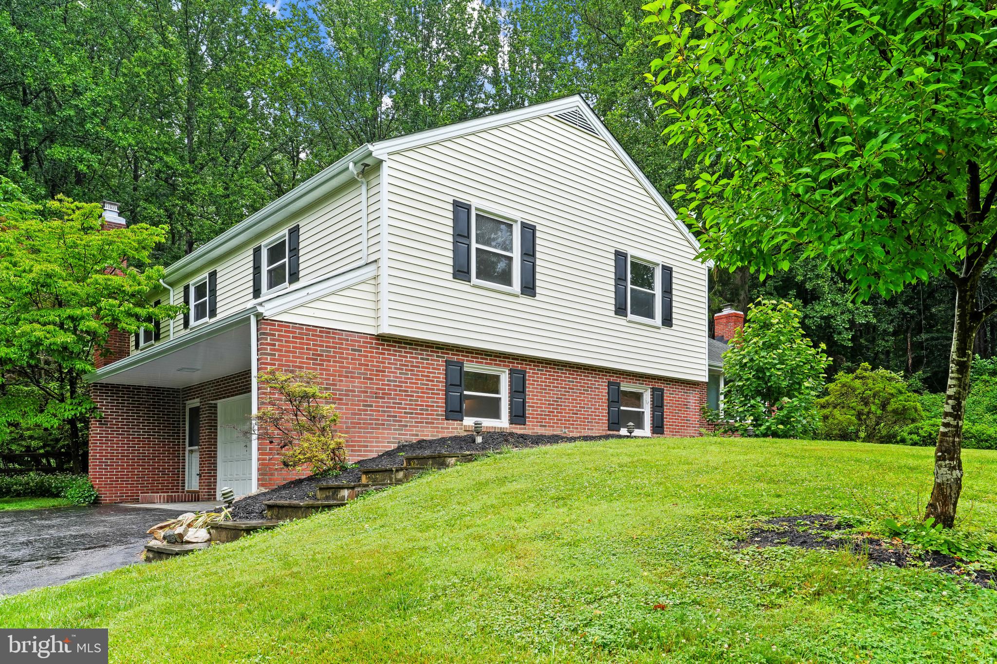 11122 Old Carriage Road Glen Arm, MD 21057 - Photo 6 of 56 Side Entrance with 2 door Garage