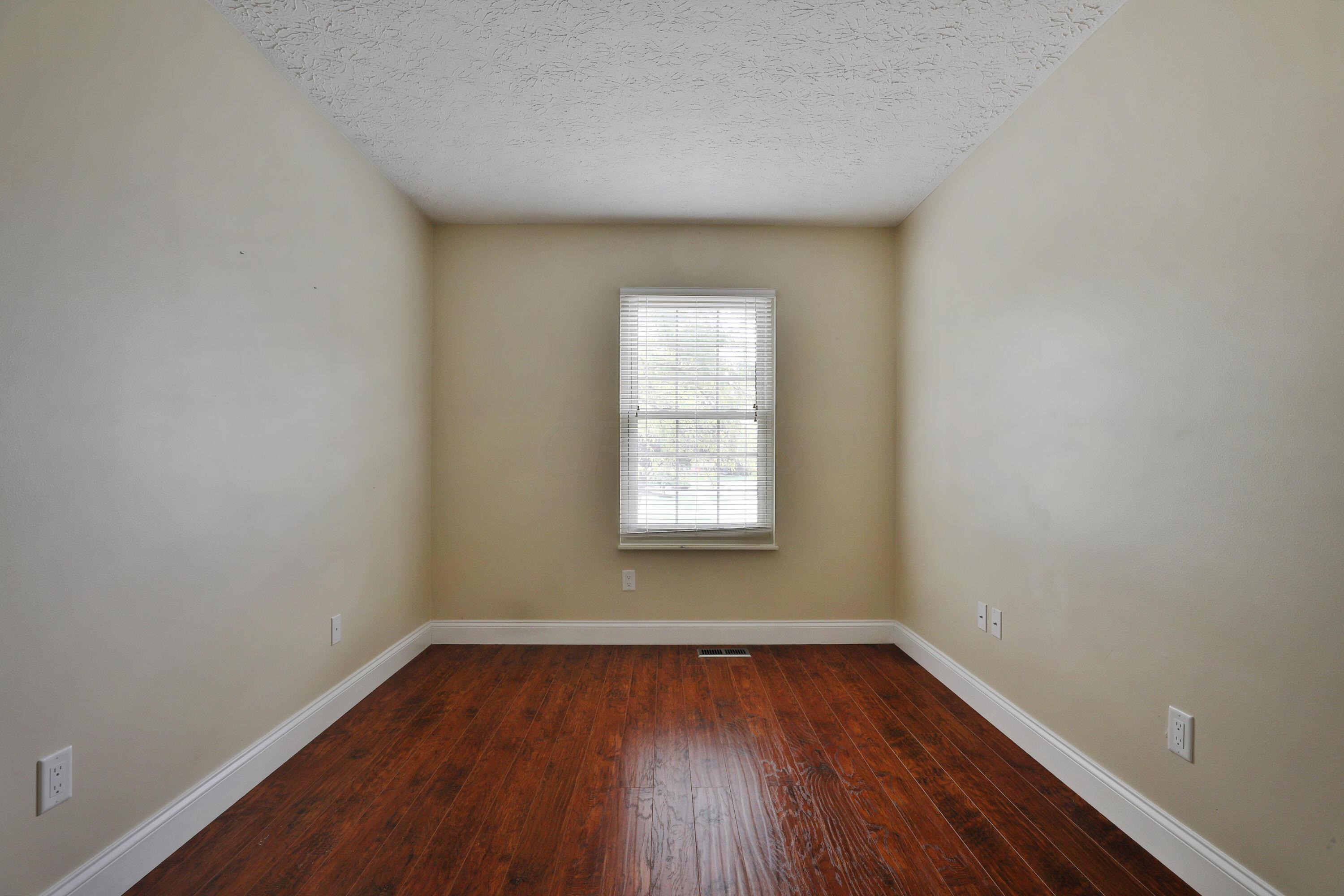 3962 O Shannon Road Dublin, OH 43016 - Photo 28 of 35 a3962-OShannon-21