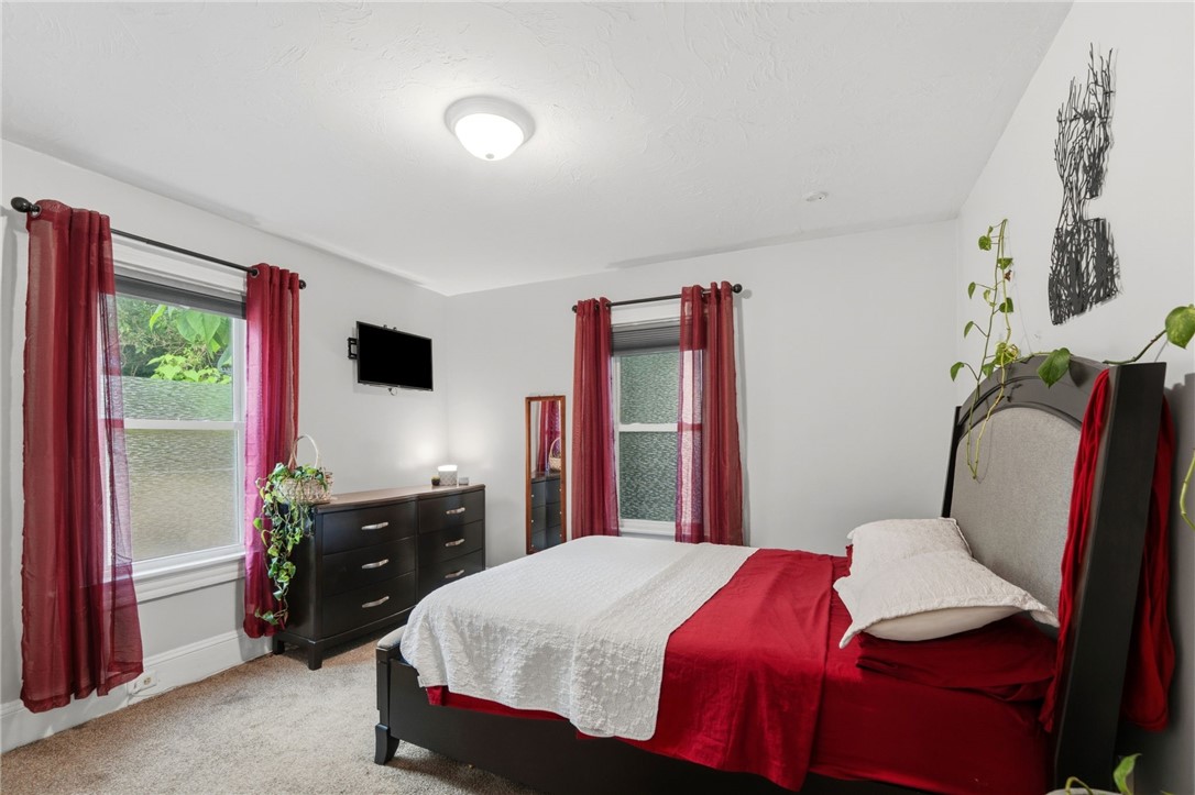 736 Social Street, Unit 1R Woonsocket, RI 02895 - Photo 10 of 30