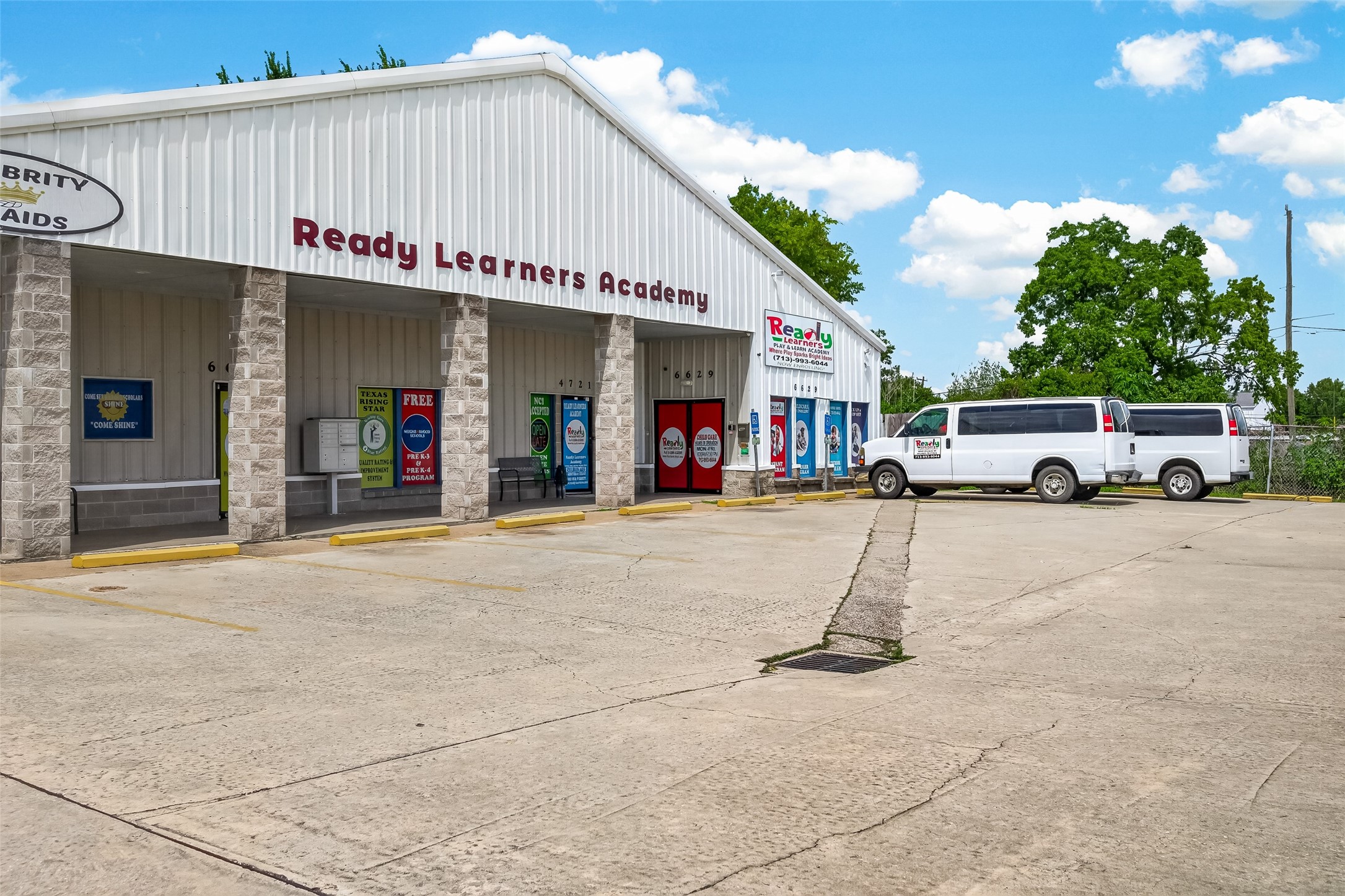 4721 Yellowstone Boulevard Houston, TX 77021 - Photo 4 of 19