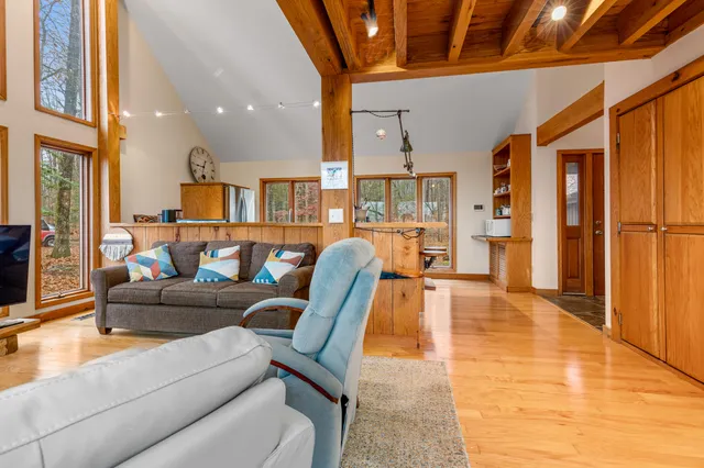 $900,000 | 680 Rattlesnake Spring Road, Sewanee, TN 37375