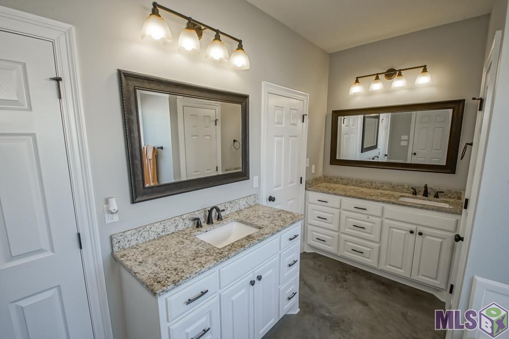 34940 Clinton Allen Road Denham Springs, LA 70706 - Photo 11 of 24