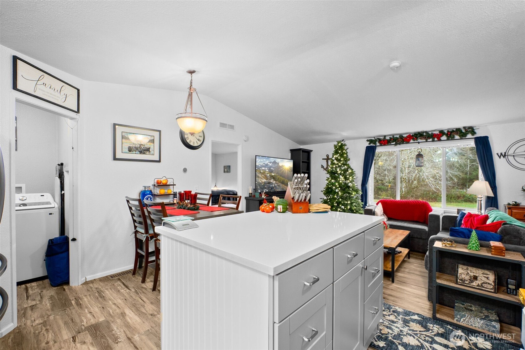 288 South Valley Road Naselle, WA 98638 - Photo 17 of 40 a view of storage and utility room
