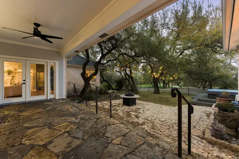 $1,150,000 | 2016 Lakeway Boulevard, Lakeway, TX 78734