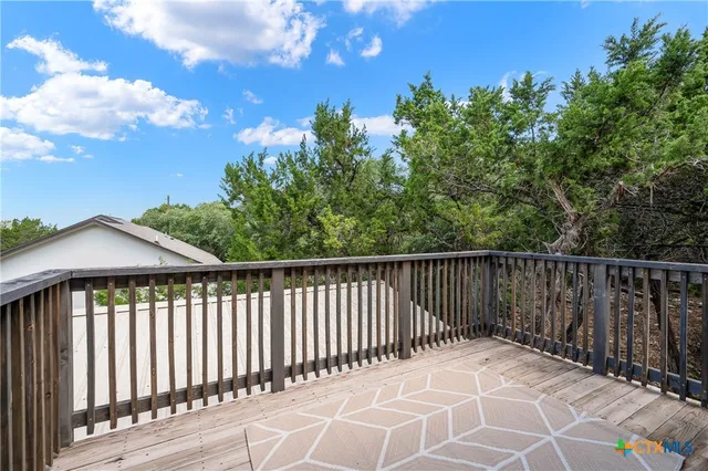 $355,000 | 1130 Twin Deer Lane, Canyon Lake, TX 78133