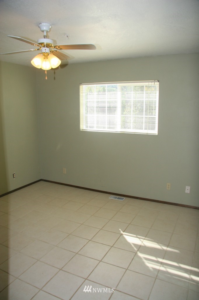 160 Duncan Road Kelso, WA 98626 - Photo 11 of 24 Gallery Image 11