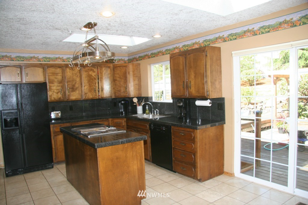 160 Duncan Road Kelso, WA 98626 - Photo 5 of 24 Gallery Image 5