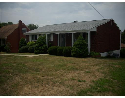 107 William Circle McKees Rocks, PA 15136 - Photo 11 of 11 Exterior Front.