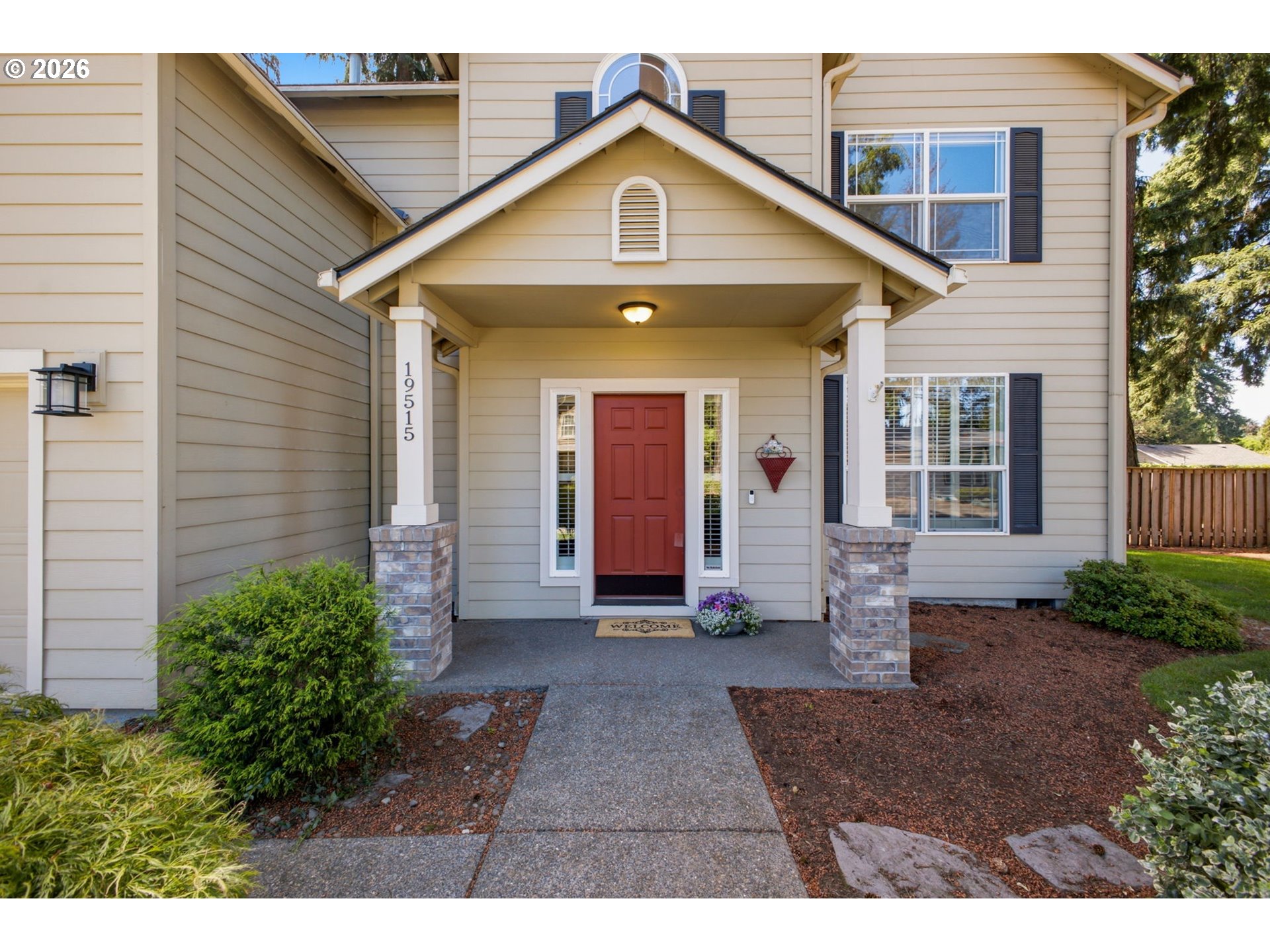 19515 Southeast 10th Street Camas, WA 98607 - Photo 6 of 44