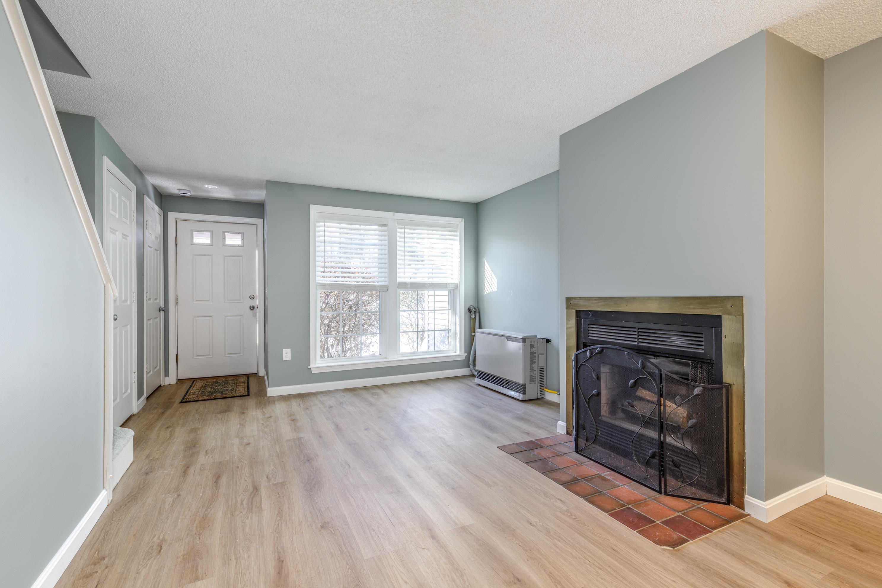 51 Northeast Village Road Concord, NH 03301 - Photo 5 of 24 Gallery Image 5