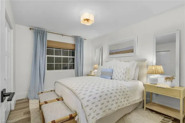 $20,000 | 6155 Standing Oaks Lane, Naples, FL 34119