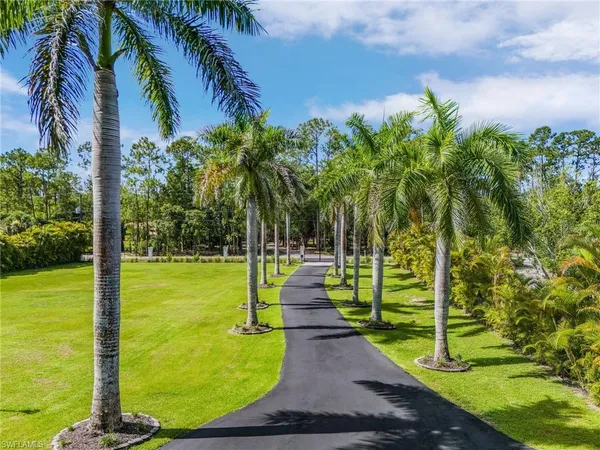 $20,000 | 6155 Standing Oaks Lane, Naples, FL 34119