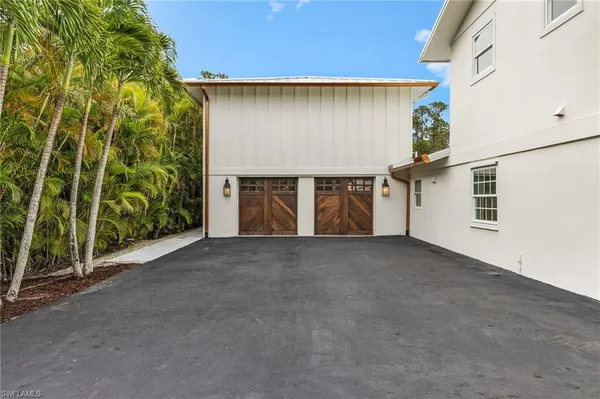 $20,000 | 6155 Standing Oaks Lane, Naples, FL 34119