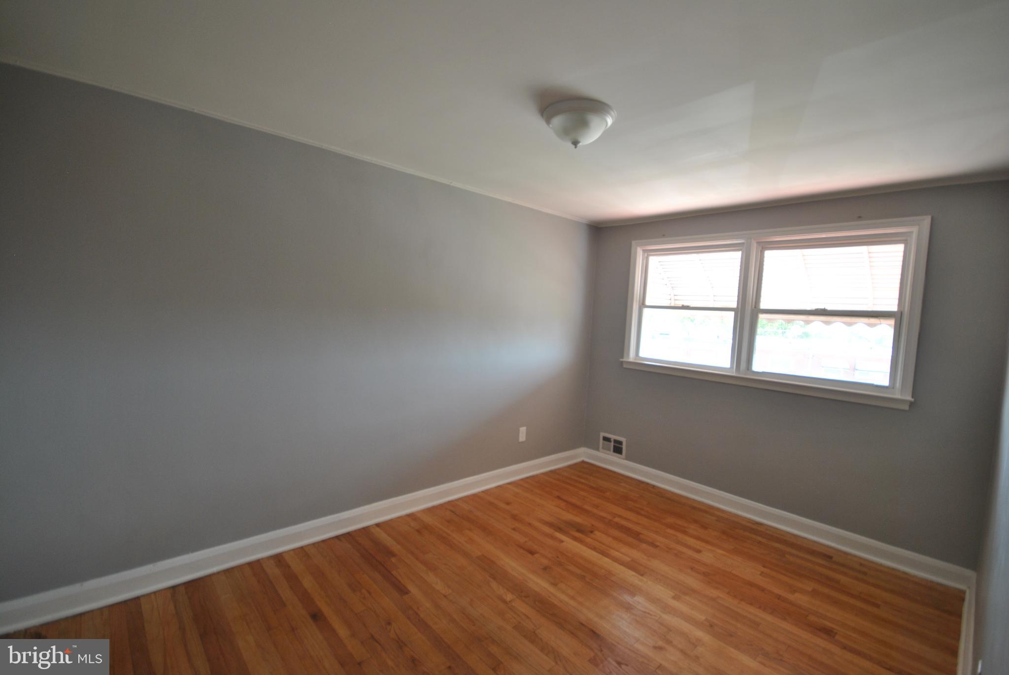 5513 Moravia Road Baltimore, MD 21206 - Photo 16 of 22 Gallery Image 16