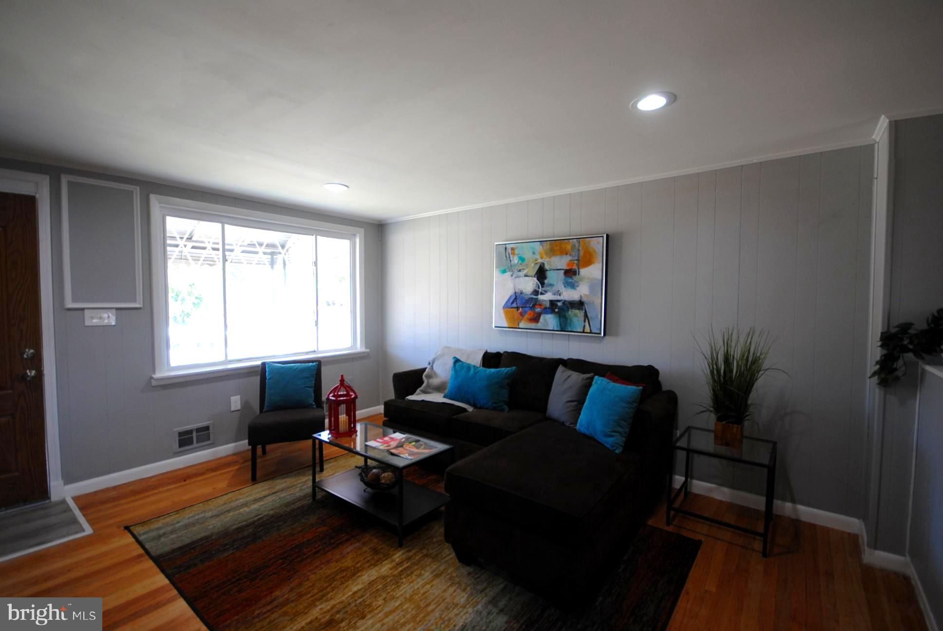 5513 Moravia Road Baltimore, MD 21206 - Photo 4 of 22 Gallery Image 4