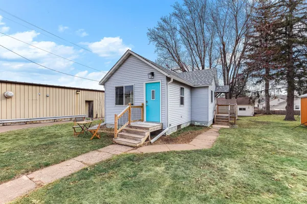 $135,000 | 109 1st Avenue Southwest, Milltown, WI 54858