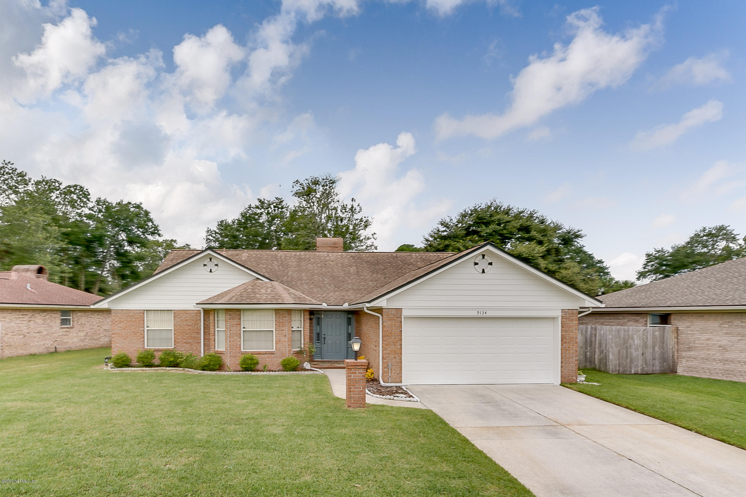 9134 Runnymeade Road Jacksonville, FL 32257 - Photo 1 of 26 1-Elevated Front View