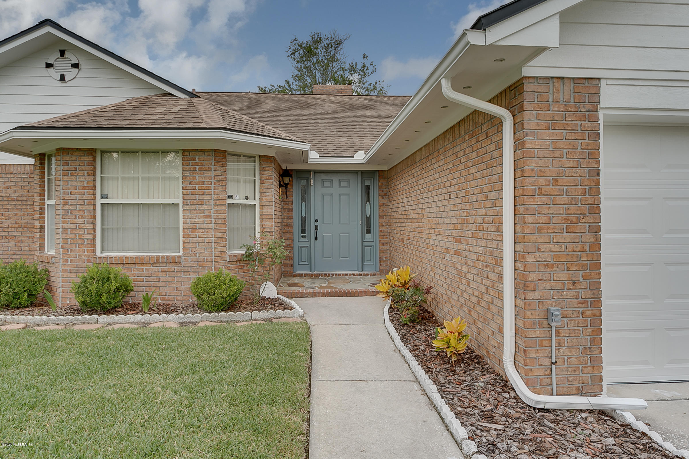 9134 Runnymeade Road Jacksonville, FL 32257 - Photo 5 of 26 2-Front Door